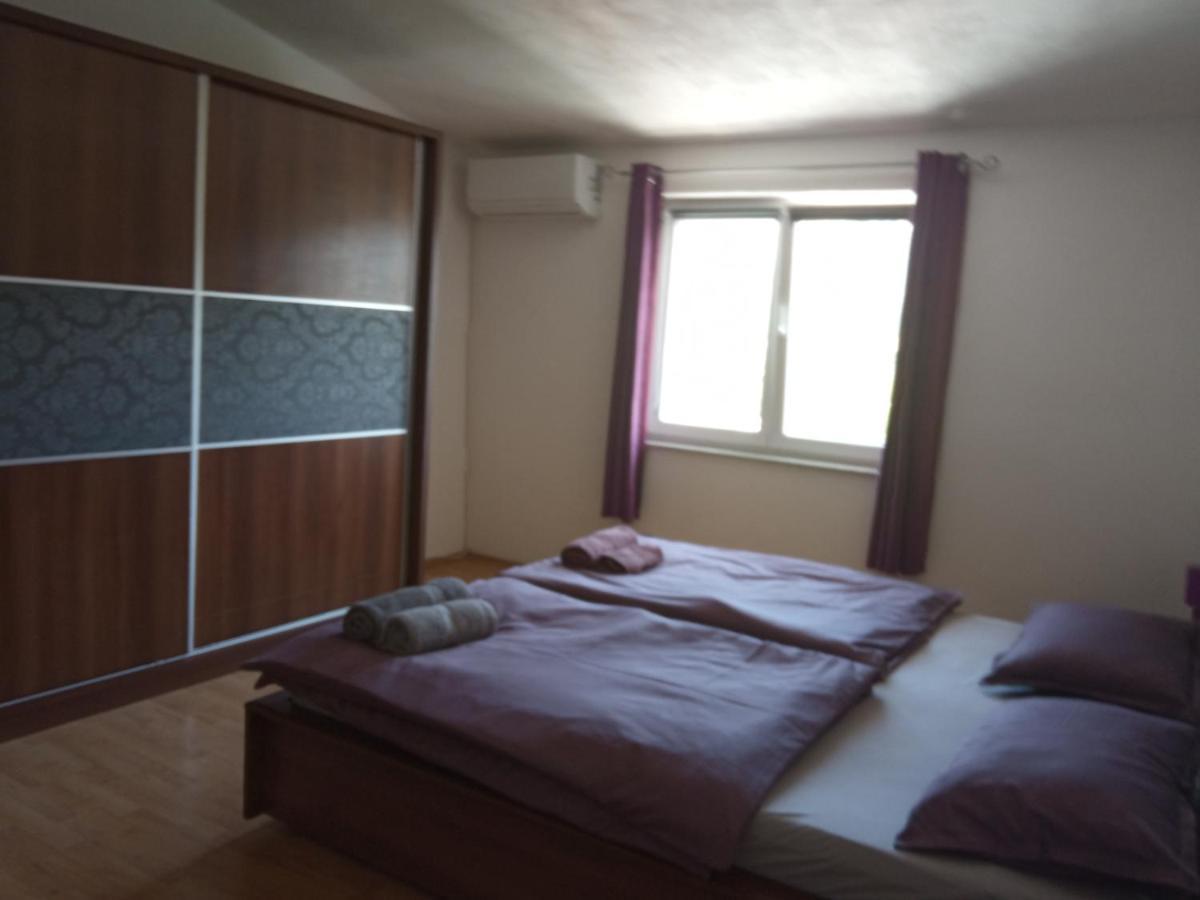 Ferienwohnung Katy&Mladen 1 Baška Exterior foto
